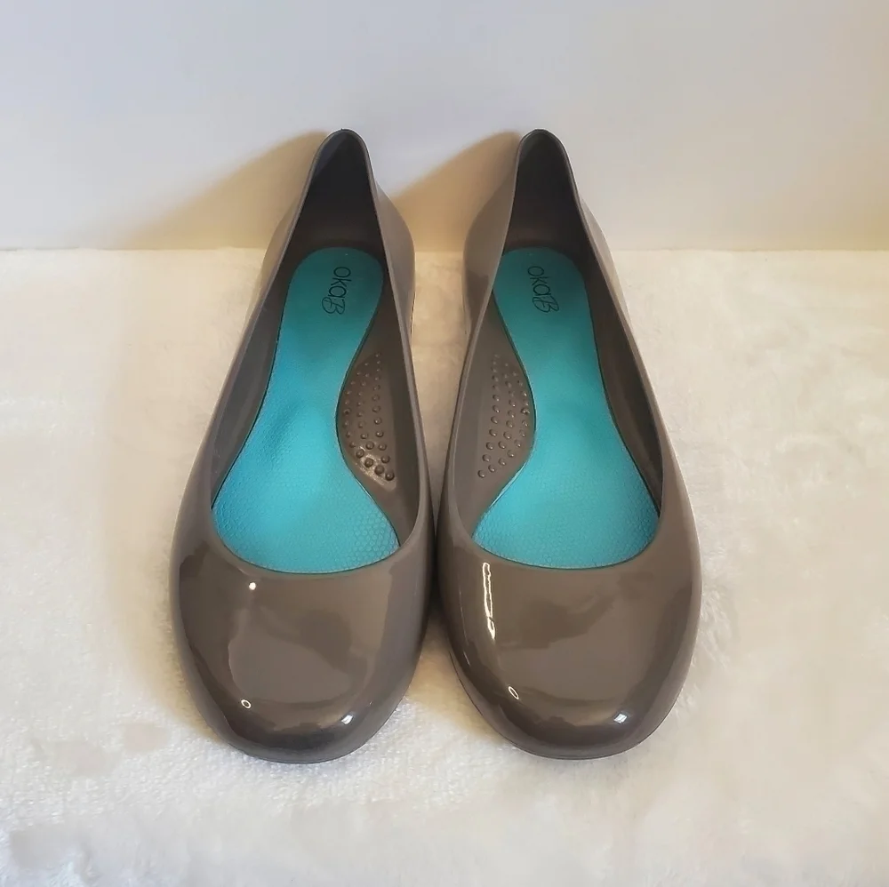 OKA B Taylor Gray Brown Jelly Rubber Ballet Slip On Flats Size US 8 EU 38